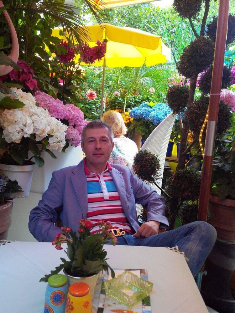  16096437  Zeljko, 53 ,    