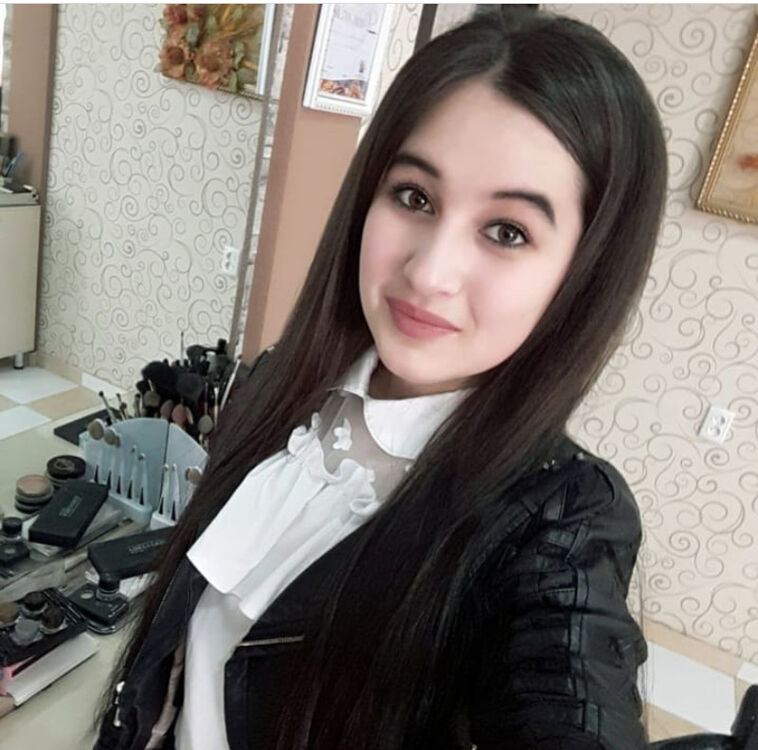  ,   Komola, 38 ,   ,   , c 