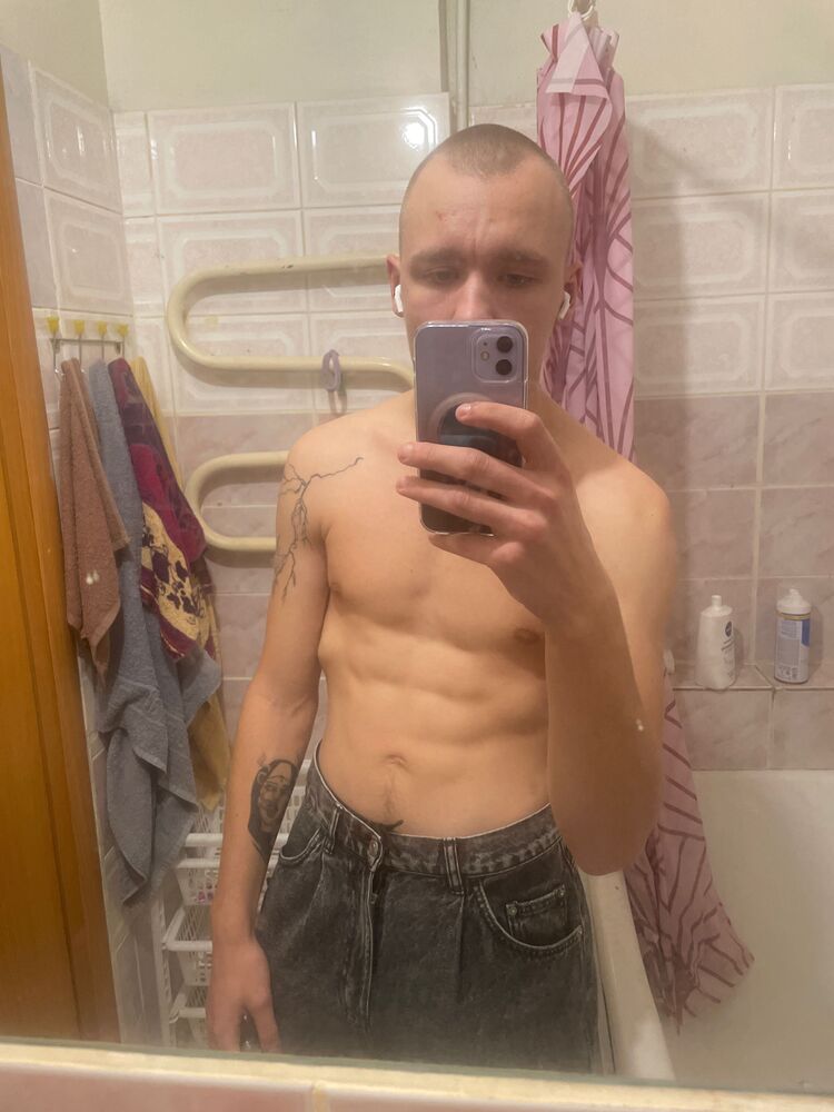  41743477  , 24 ,     