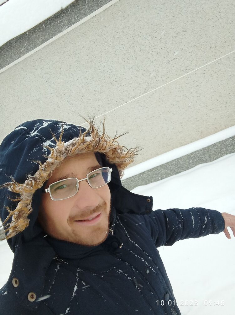  35699937  Jamshid, 38 ,    