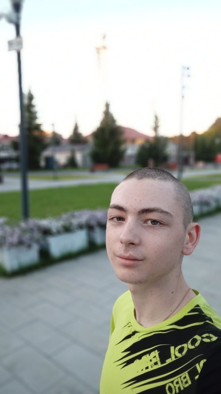  52729467  , 18 ,    