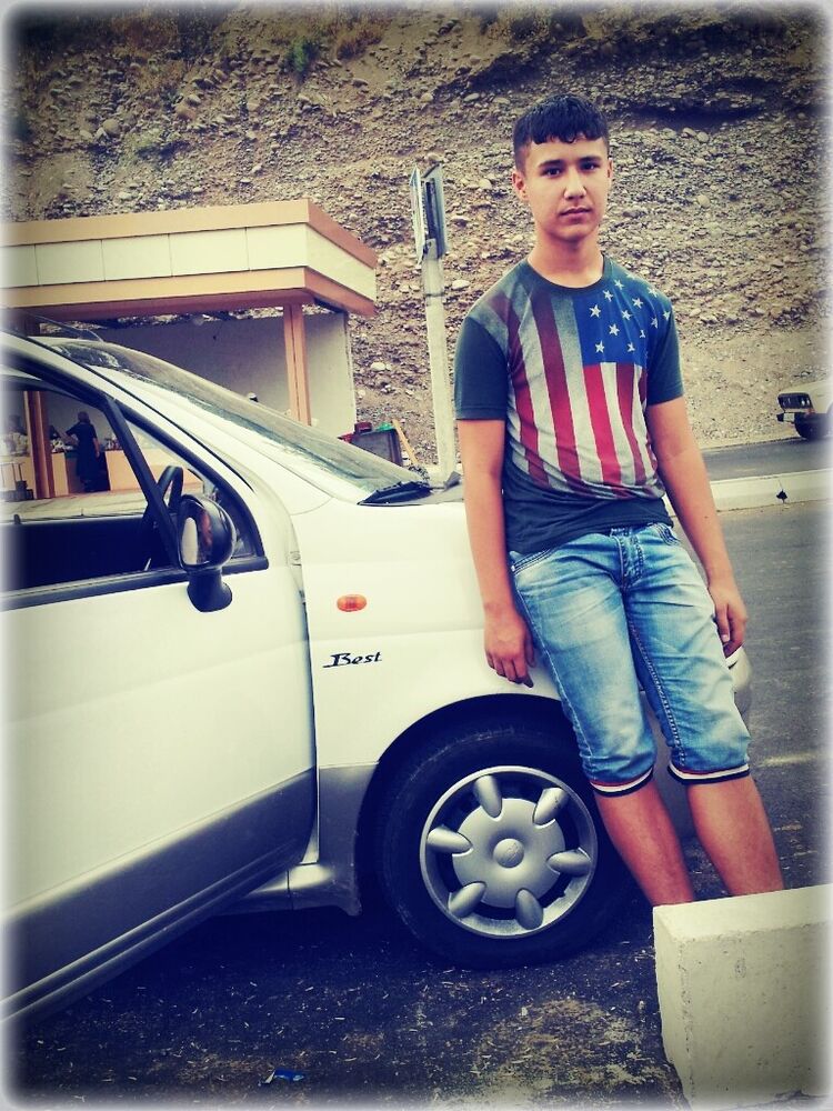  ,   T SardoR, 29 ,   ,   , c 