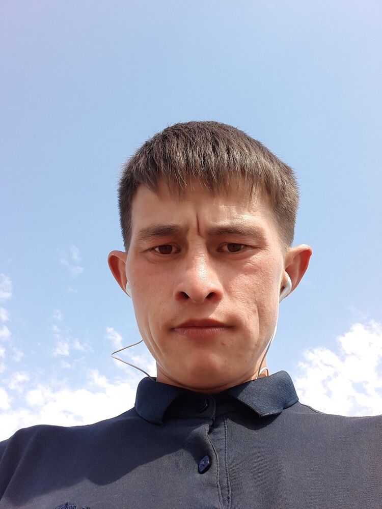  17087887  Sungat, 31 ,    
