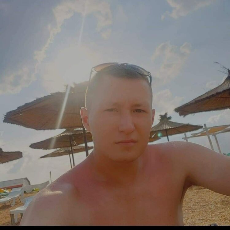  Plzen,   Yurii, 31 ,   ,   , c , 