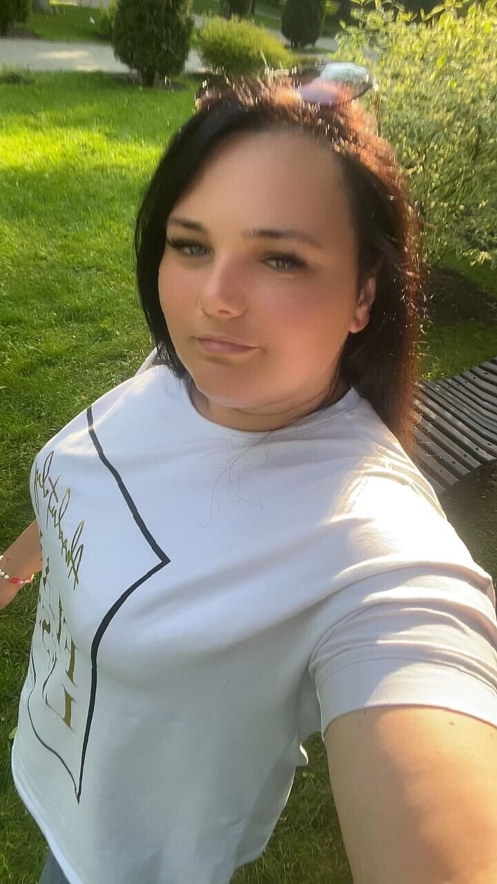  52526257  Veronica, 36 ,    