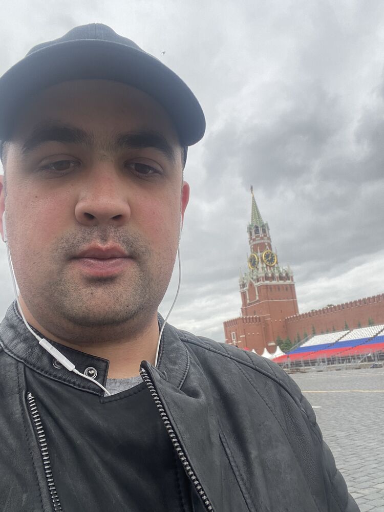  ,   Gosha, 34 ,   ,   
