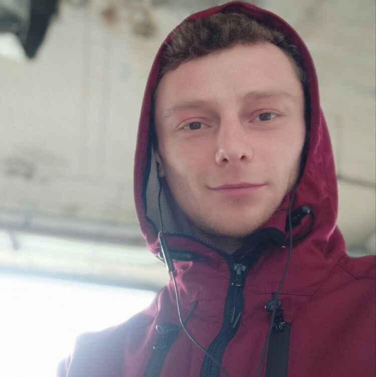  48290407  , 31 ,    