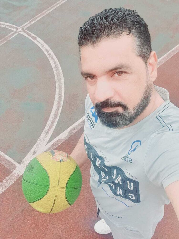 31978297  Ghassan, 43 ,    