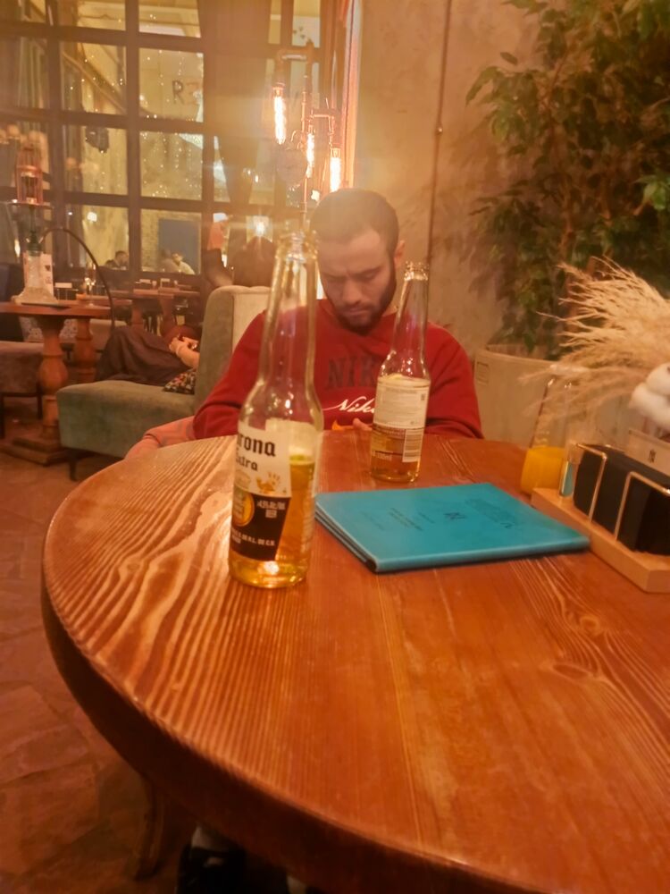  48583587  , 29 ,    