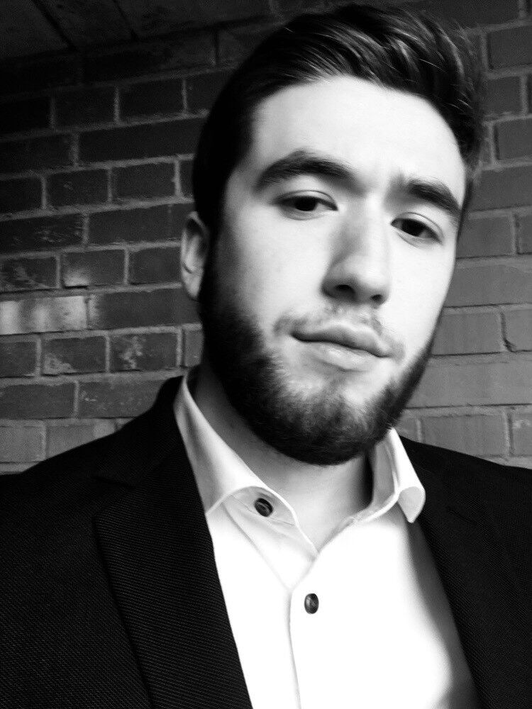  10848707  , 28 ,    -