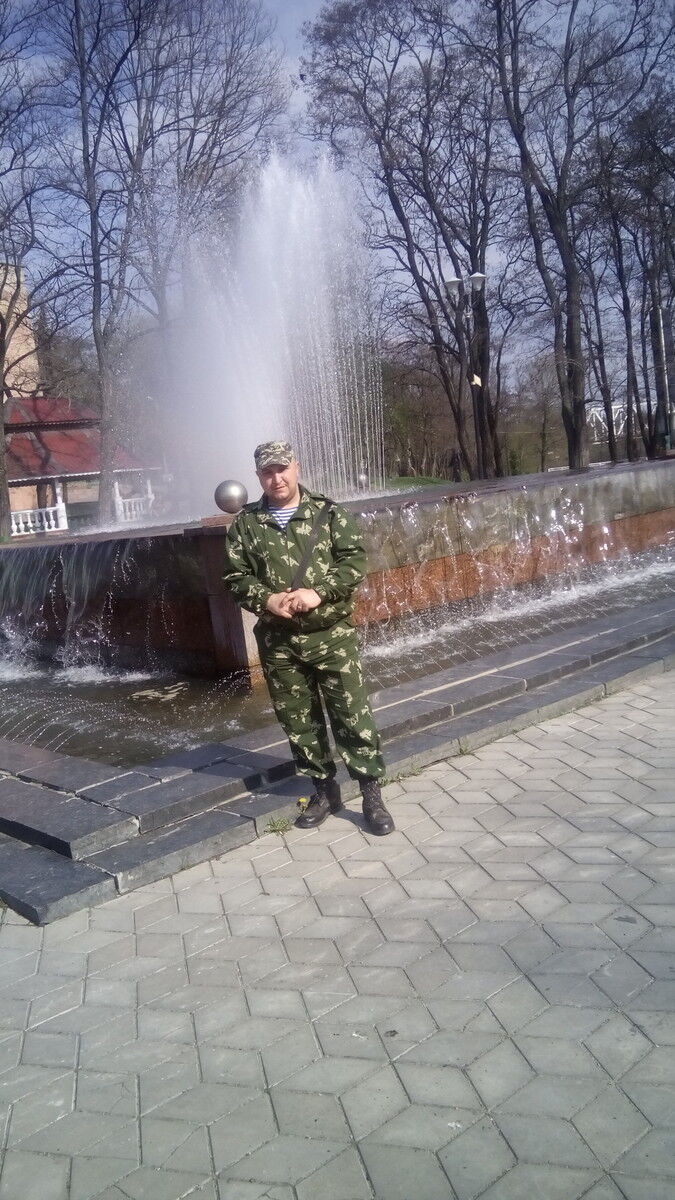  9968867  , 42 ,    