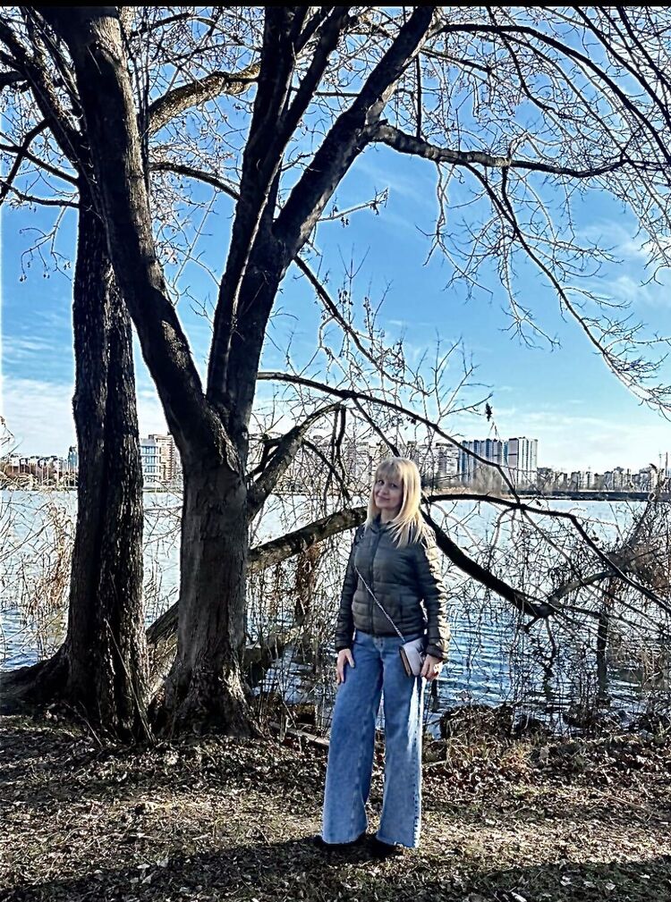  54113727  Nelli, 51 ,    