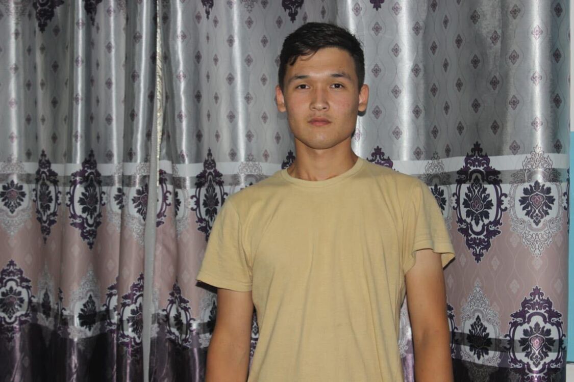  32924547  ASAD, 25 ,    