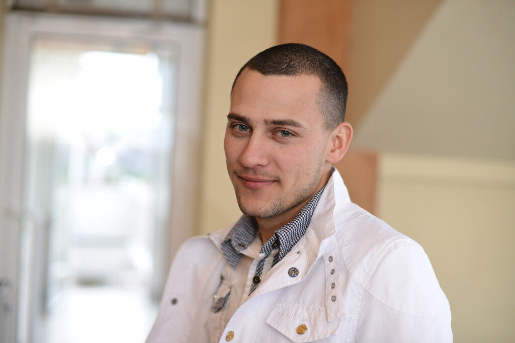  ,   Roman, 37 ,   