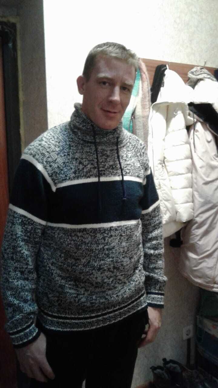 ���� 24389097 ������� ���������, 44 ����, ���� ���������� � ������������