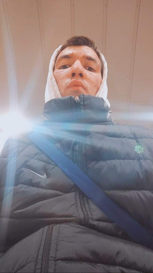  39827337  Den, 25 ,    