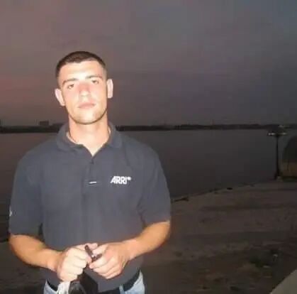  27541887  Stas, 33 ,    