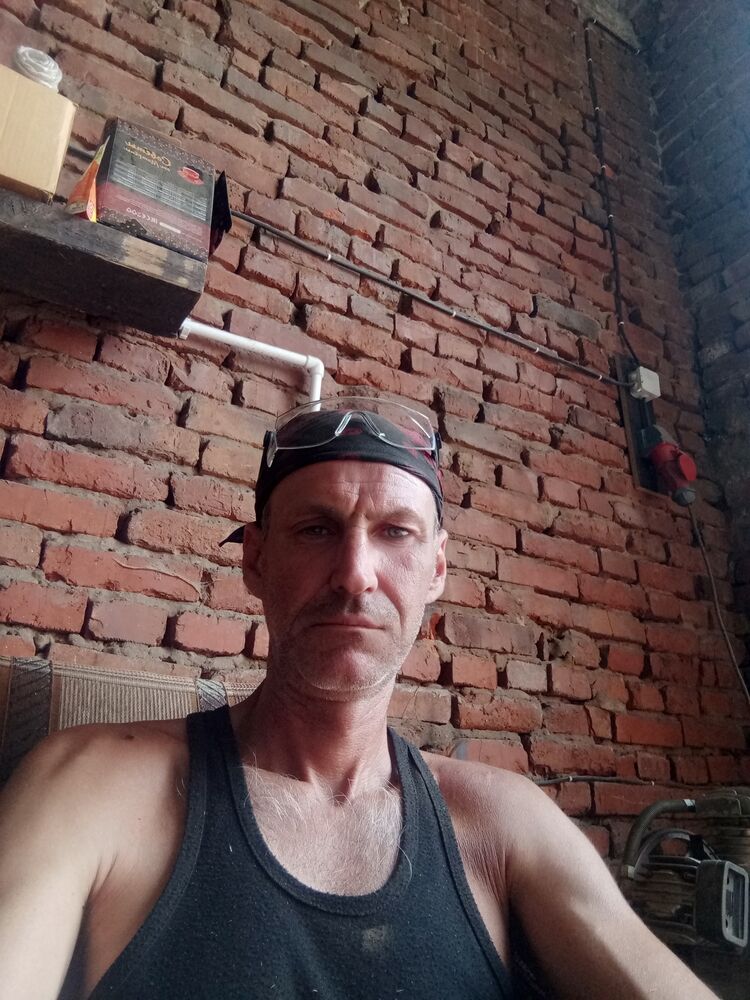  45835237  , 48 ,    