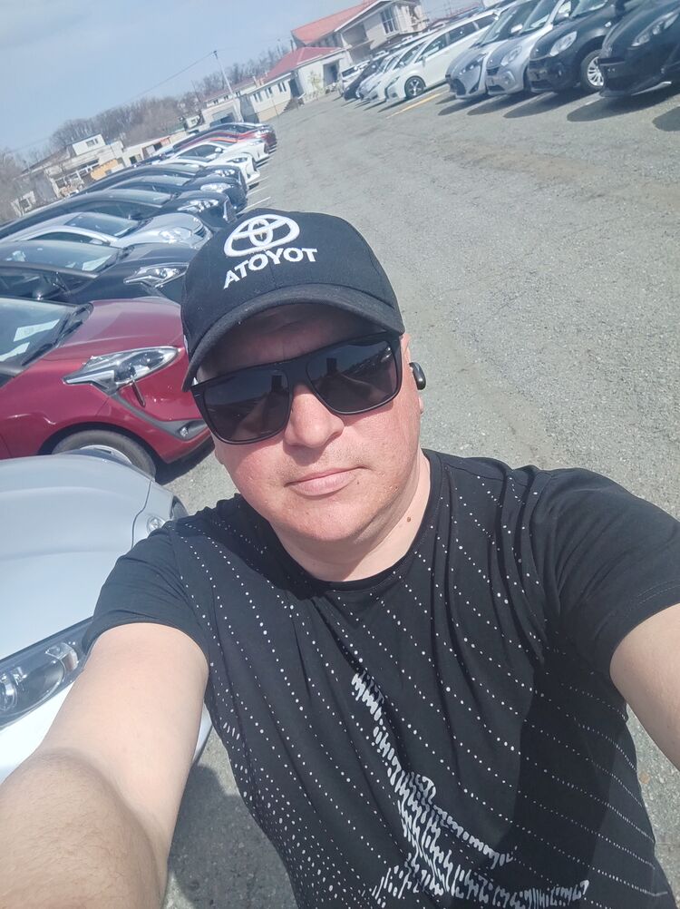  49812867  Vladimir, 37 ,    