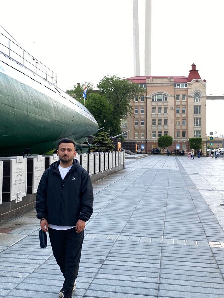  52159457  Mehmet, 34 ,    