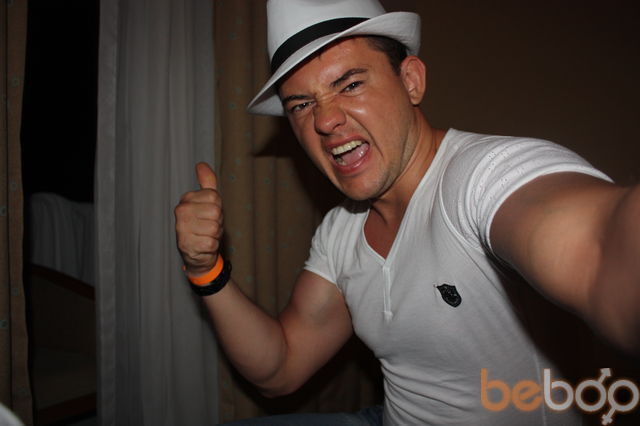  ,   Vlady, 44 ,   ,   , c 