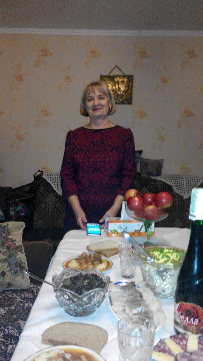  ,   Irina, 75 ,   ,   , c 