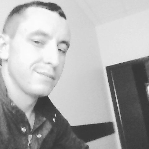  47612967  , 35 ,    