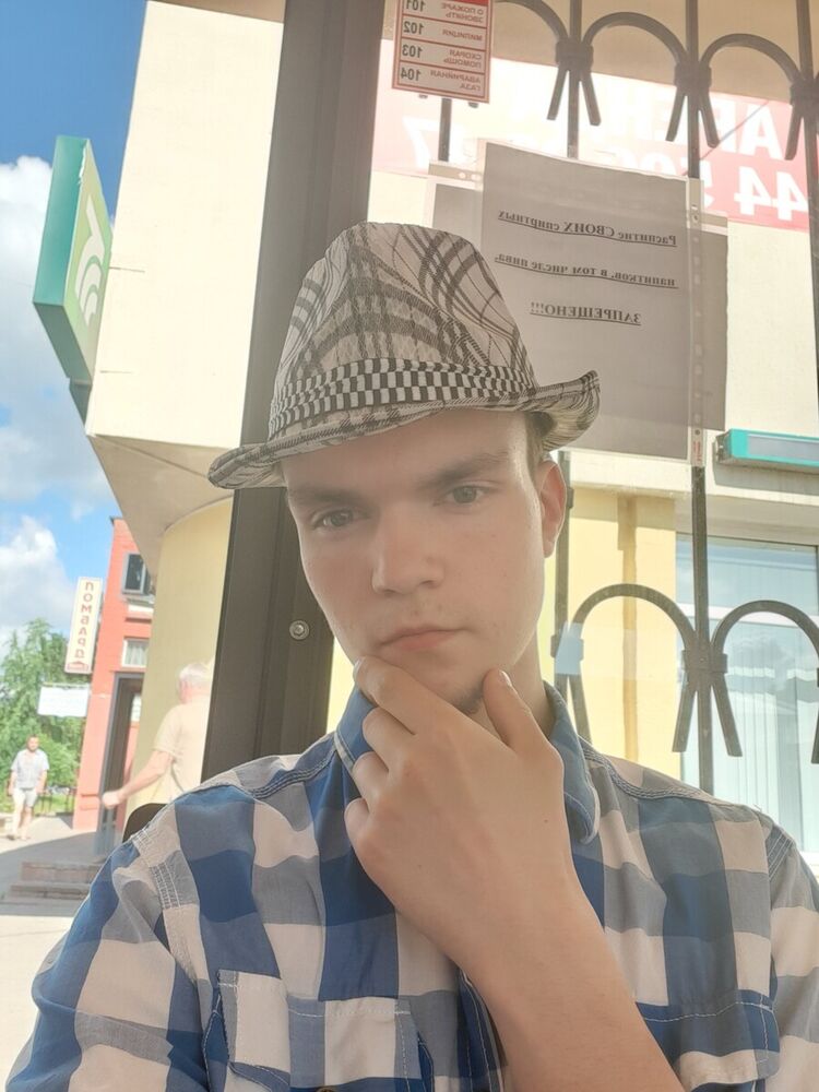  21018217  , 27 ,    