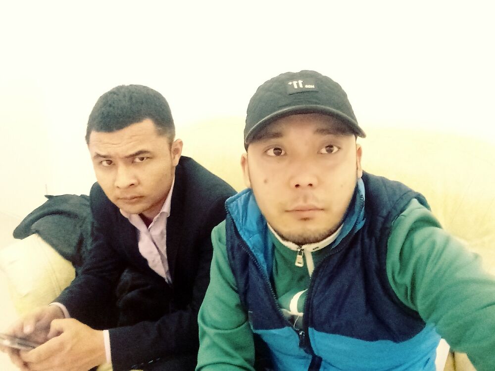  10950517  Rinat, 33 ,    