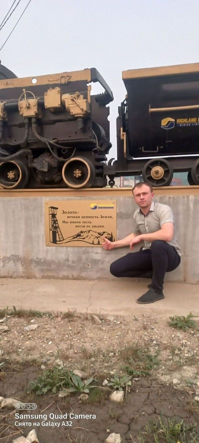  48078017  , 35 ,    