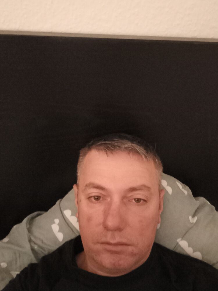  ,   Igor, 47 ,   ,   