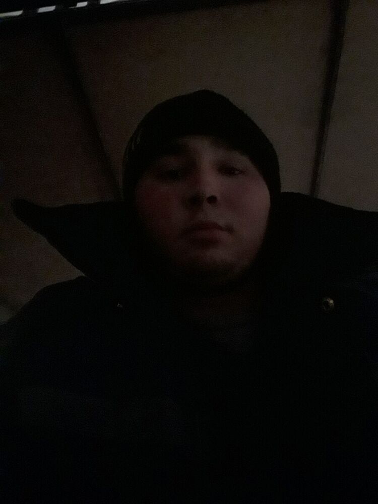  22246247  Mansur, 27 ,    