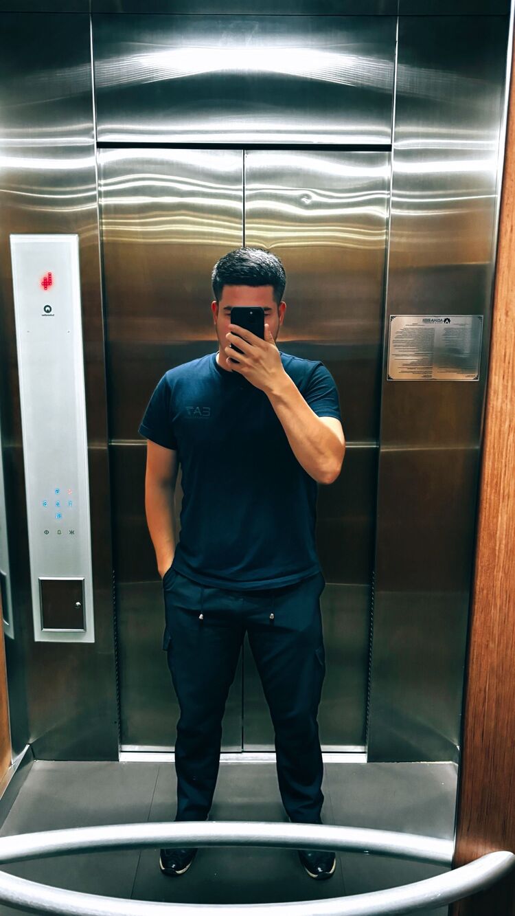  47729937  , 27 ,    