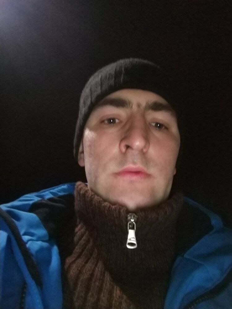  ,   Pavel, 38 ,   ,   , c 