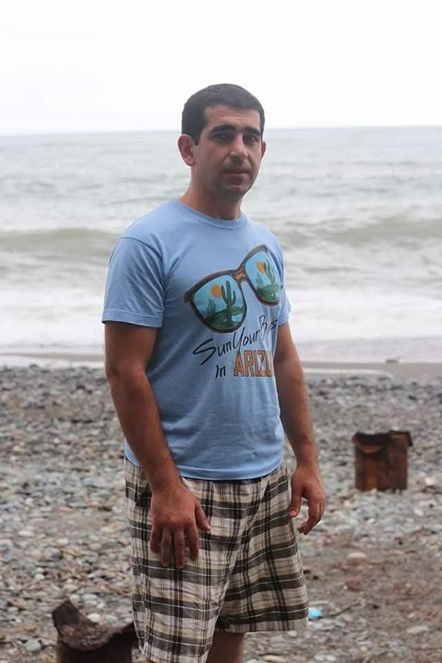  ,   Artur, 34 ,   ,   