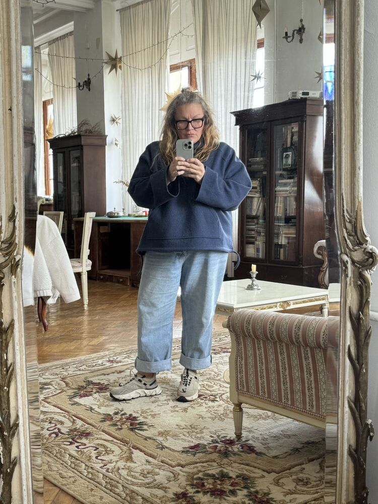  51351197  Nobody, 46 ,    New York City