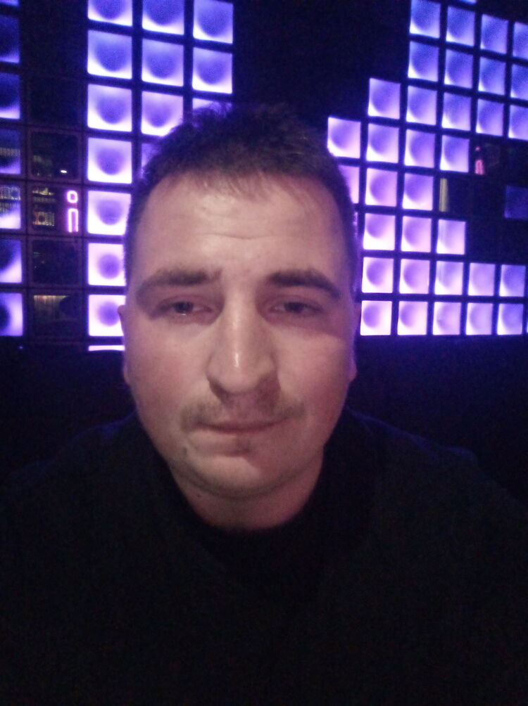  36373117  , 31 ,    