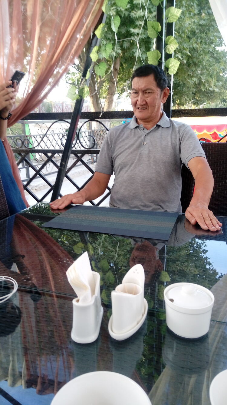  26469777  Marat, 67 ,    