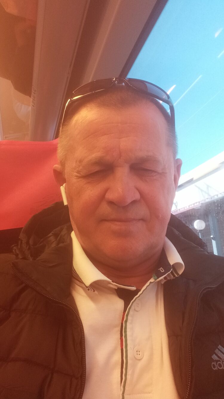  29080517  Gennady, 50 ,    