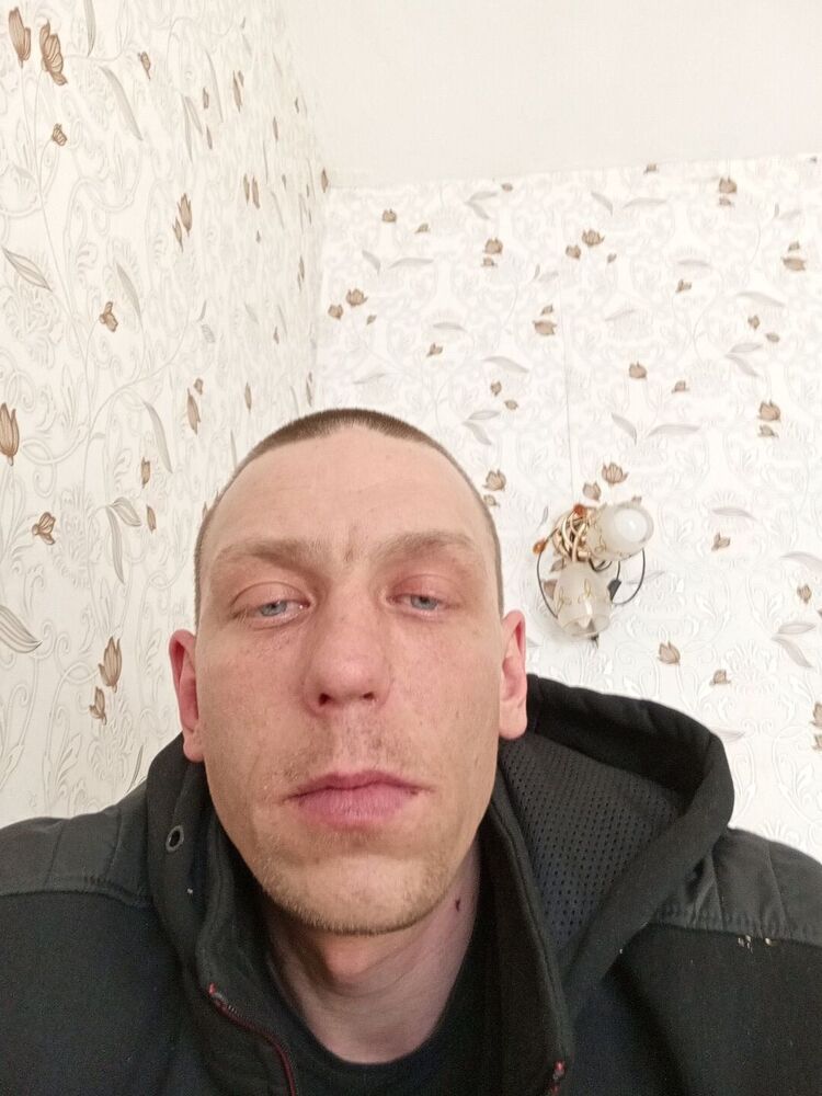  41110107  Arhangel An, 37 ,    