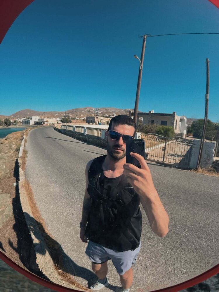  53885887  , 35 ,    
