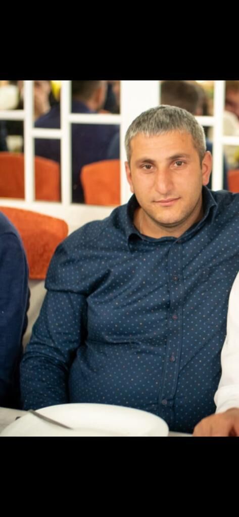  ,   Zorik, 32 ,   ,   