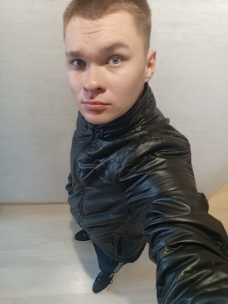  47520457  , 24 ,    