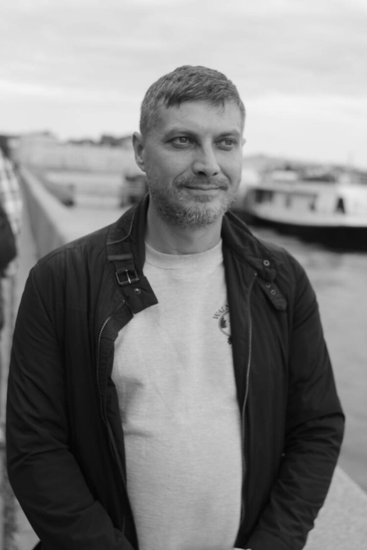  54375267  , 43 ,    -