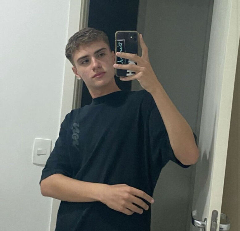  -,   , 25 ,   ,   