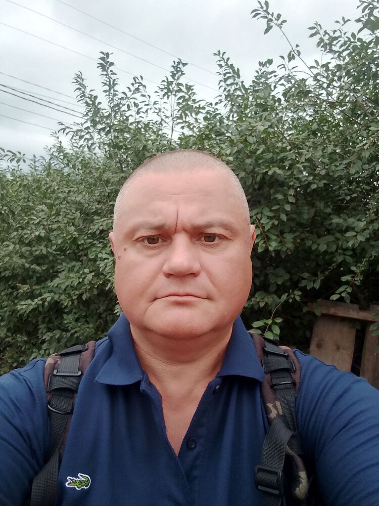  52842027  , 49 ,    