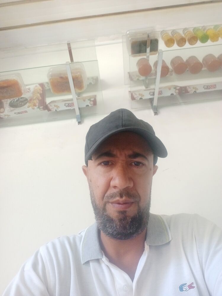  Oued Sly,   Halit, 49 ,   ,   