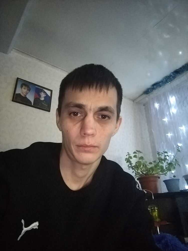  40552317  , 33 ,    