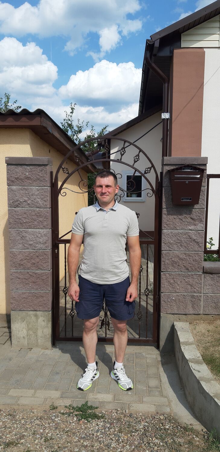  ,   Sergey, 38 ,   ,   
