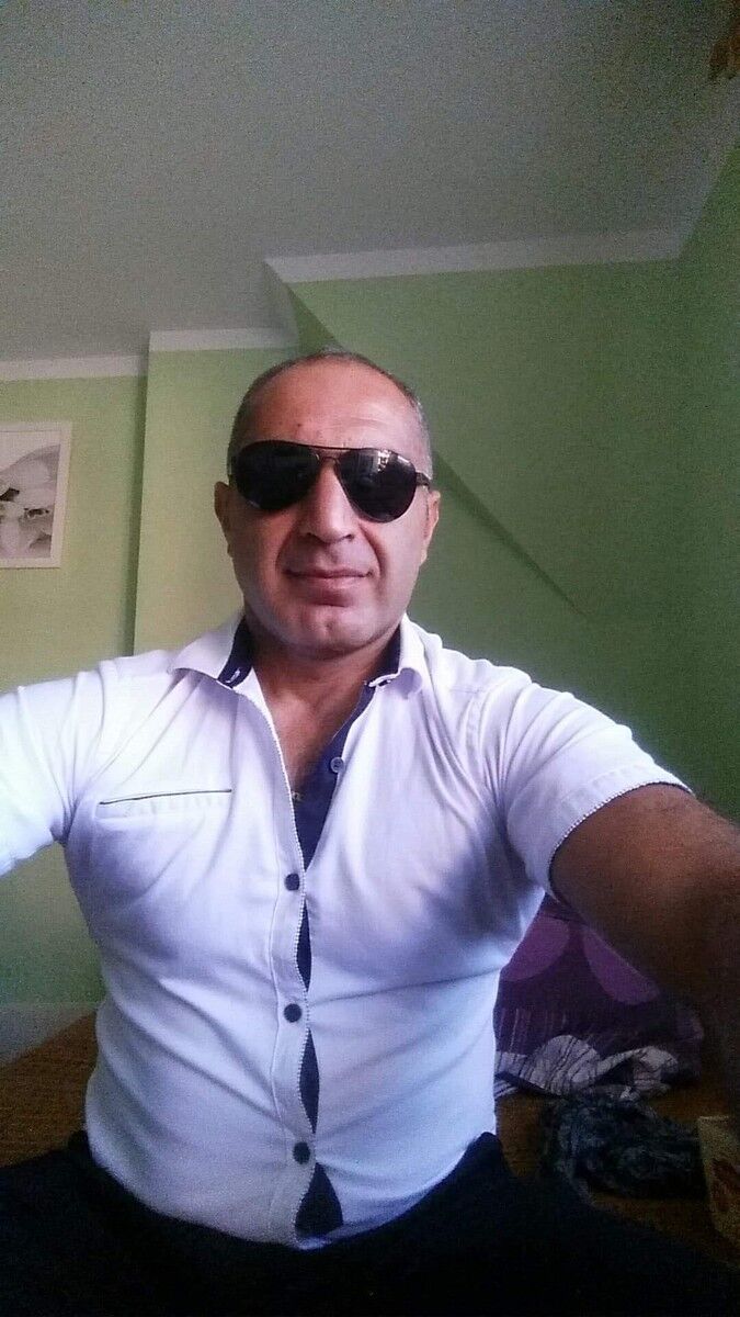 17239107  Aziz, 46 ,    Koluszki